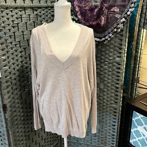 Super cozy, oversize express sweatshirt size small